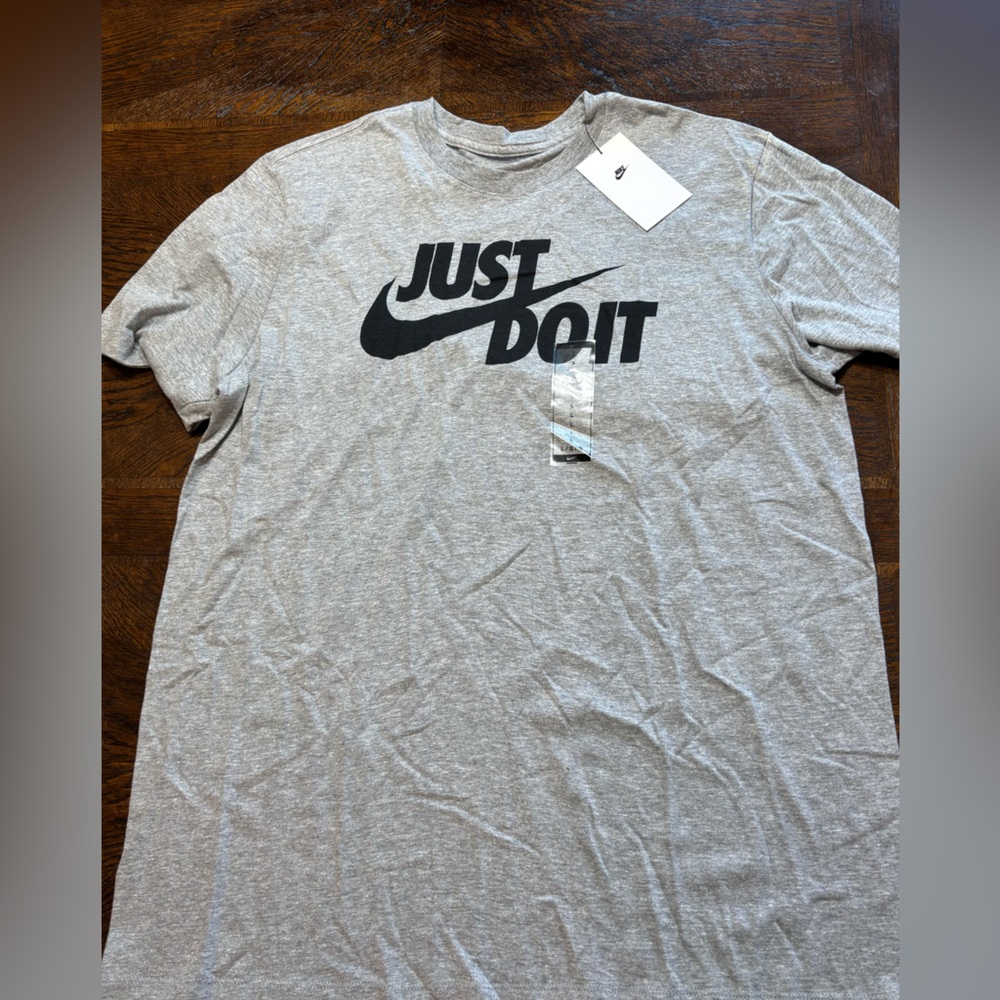 Nike Heather Gray 'Just Do It' Men's Tee